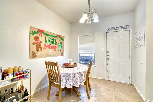 $1,800 | 4400 Reveille Road, College Station, TX 77845