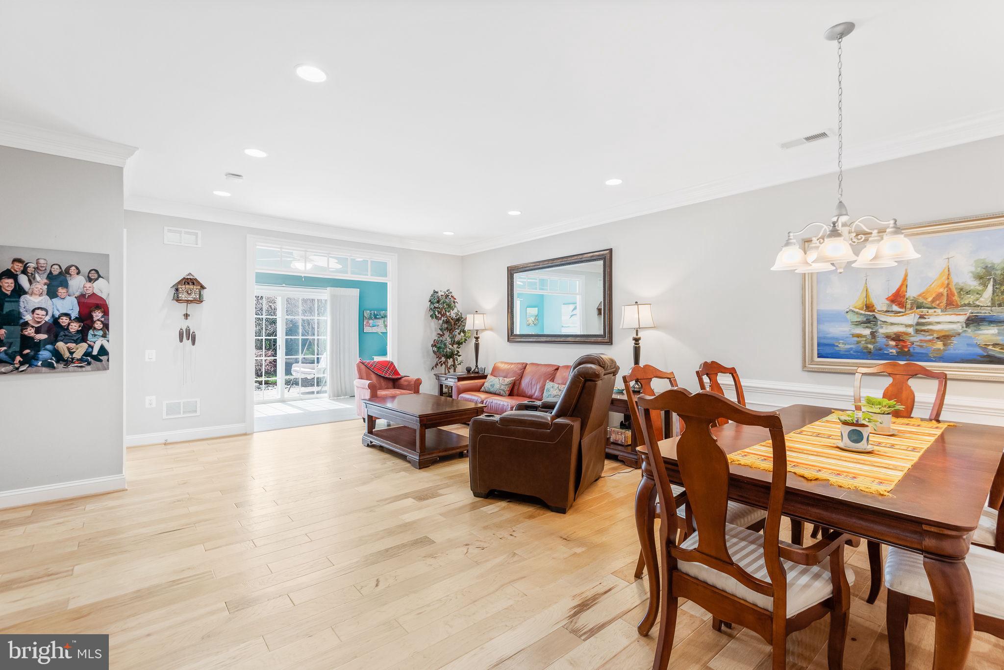 44465 Callaway Square Ashburn, VA 20147 - Photo 16 of 53 Living Room/Dining Room