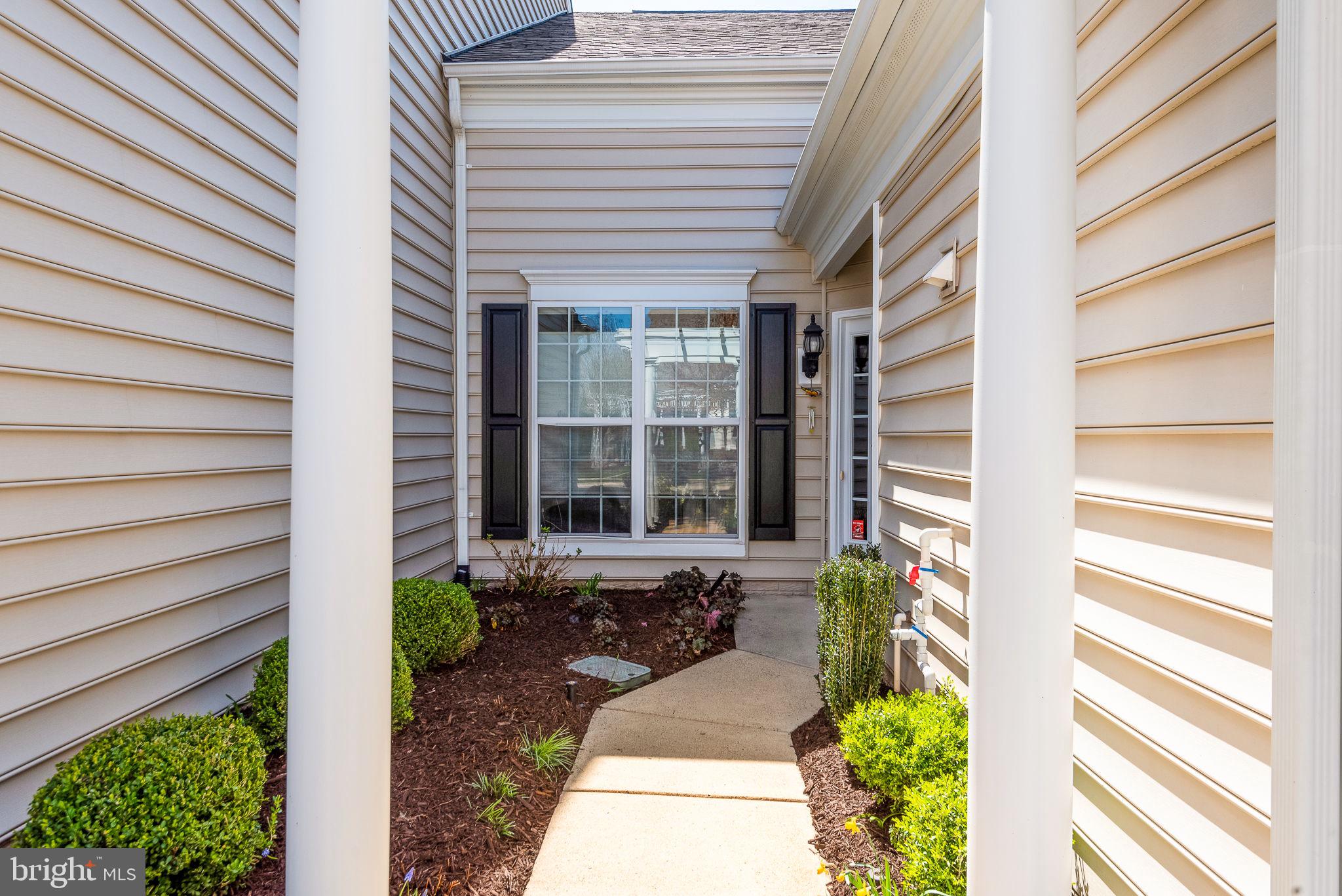 44465 Callaway Square Ashburn, VA 20147 - Photo 5 of 53 Walkway to Home