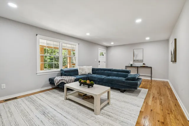 $574,900 | 6838 Old Clarksville Pike, Joelton, TN 37080