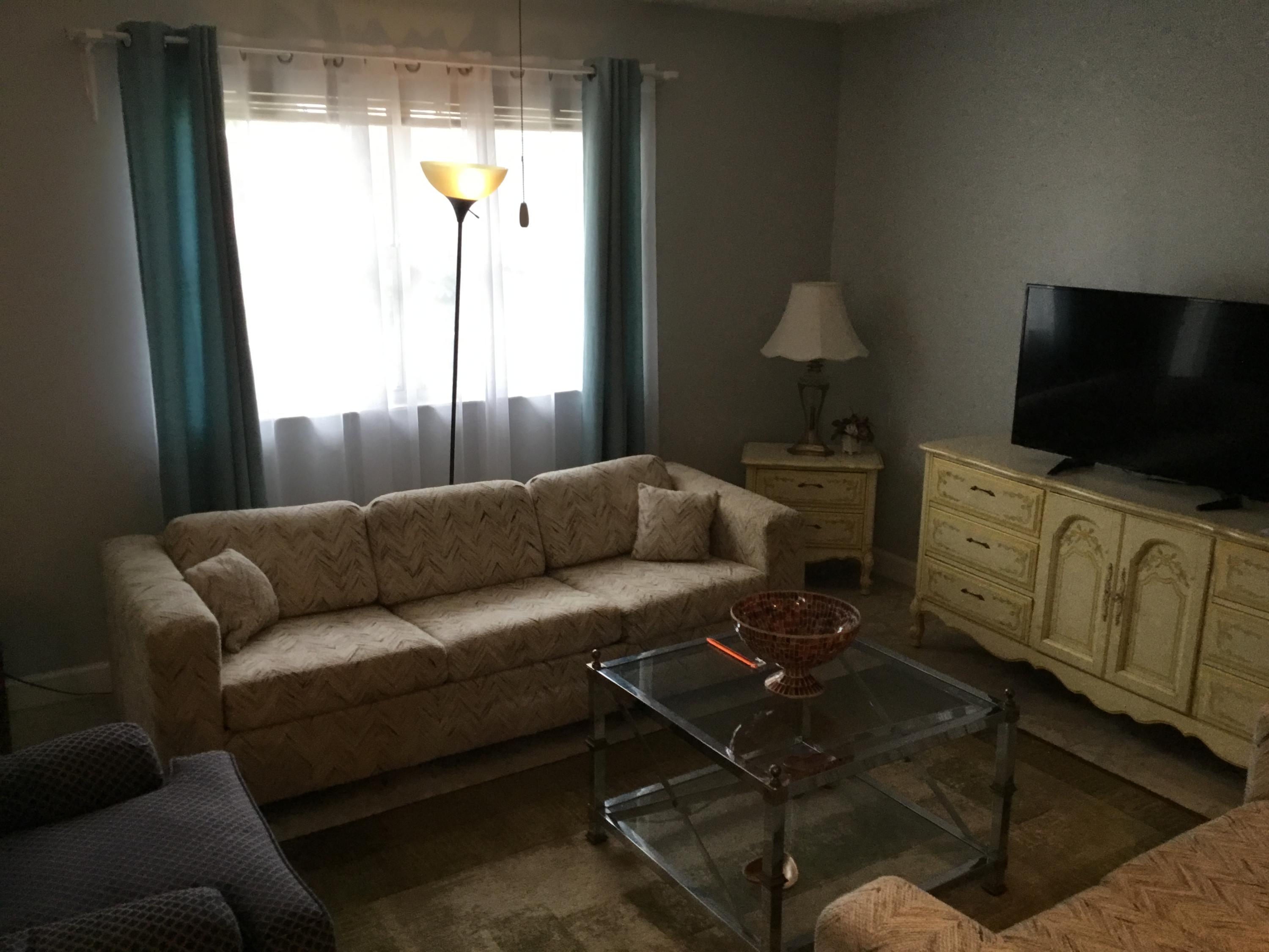234 Monaco Way Delray Beach, FL 33446 - Photo 13 of 21 94885207-E750-44B8-B30F-B7D16456FDD4