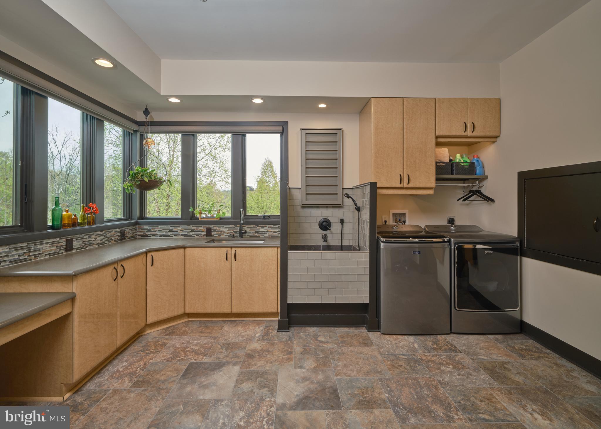 48 Street Road New Hope, PA 18938 - Photo 32 of 119 a kitchen with granite countertop a refrigerator and a sink