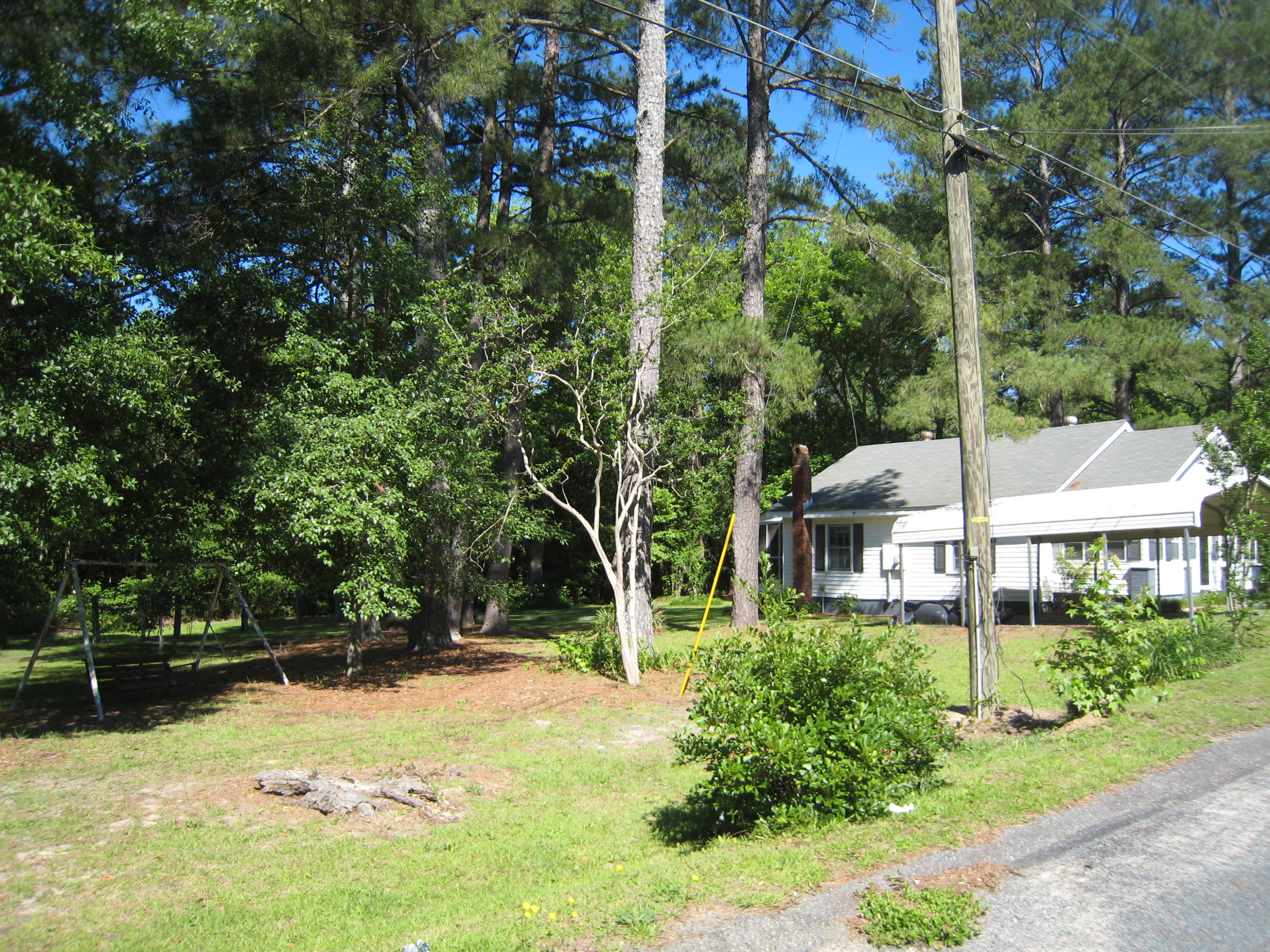 126 Wilson Avenue Rockingham, NC 28379 - Photo 4 of 18 IMG_4530