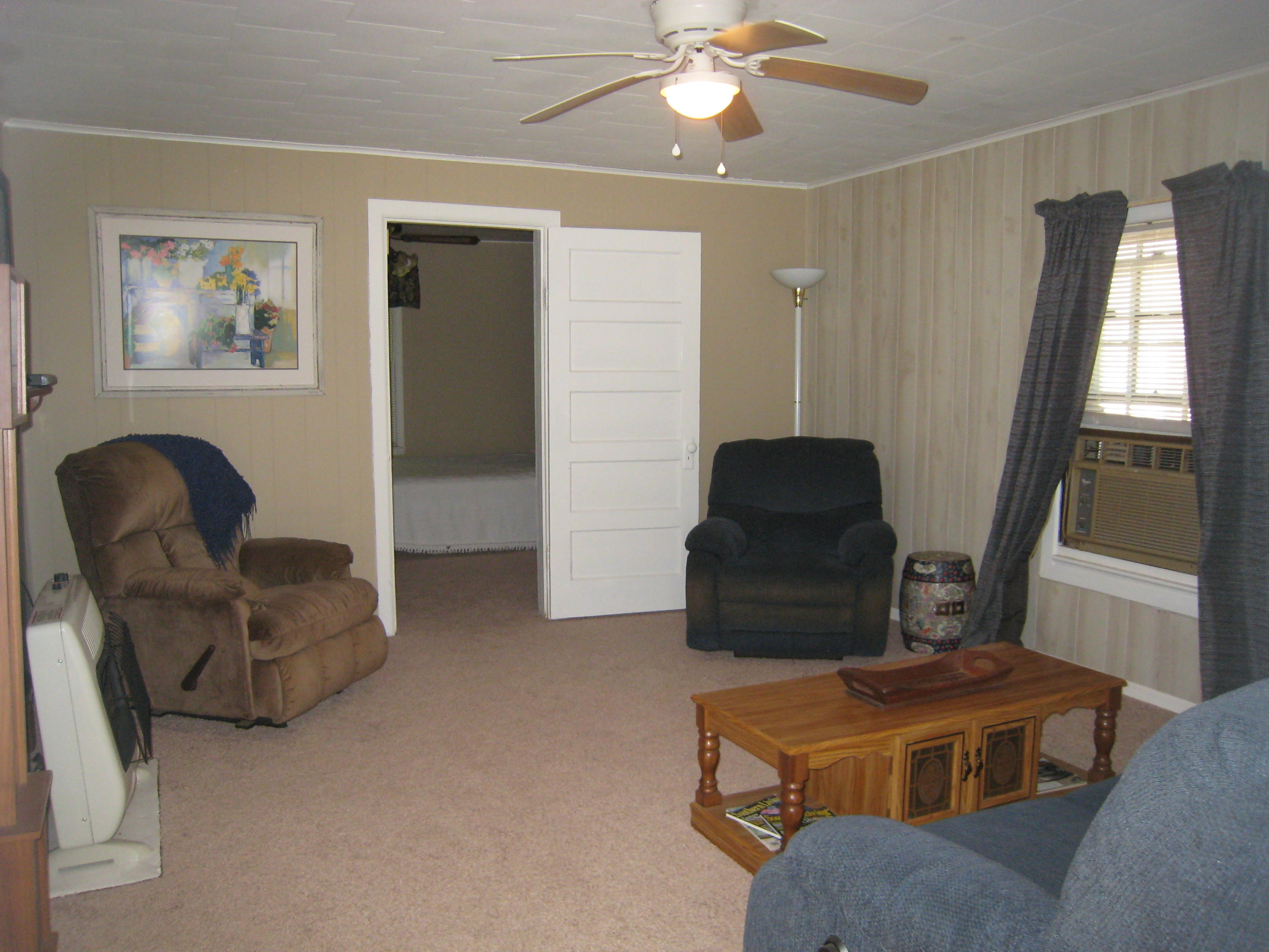 126 Wilson Avenue Rockingham, NC 28379 - Photo 8 of 18 IMG_4537