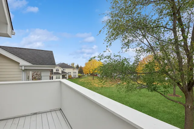 $335,000 | 9509 Georgetown Lane, Unit 9509, Crystal Lake, IL 60014