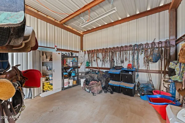 $950,000 | 49204 North 529th Avenue, Aguila, AZ 85320