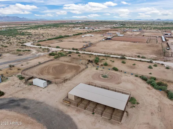 $950,000 | 49204 North 529th Avenue, Aguila, AZ 85320