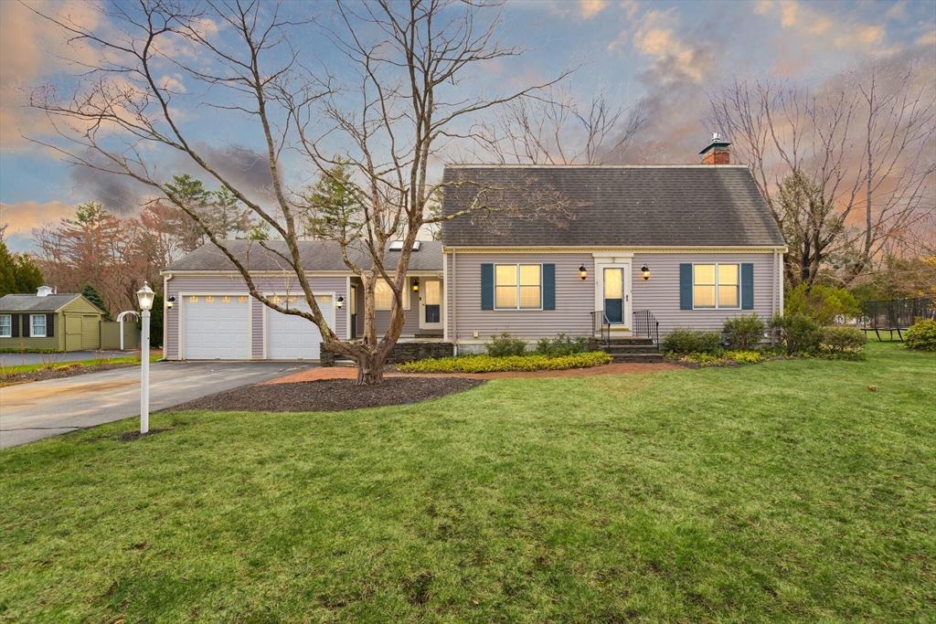 9 Meadowview Road Topsfield, MA 01983 - Photo 2 of 39