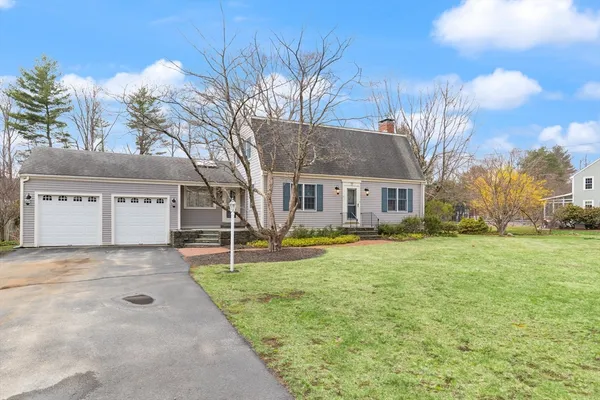$879,900 | 9 Meadowview Road, Topsfield, MA 01983