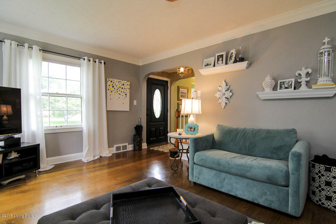 205 Ring Road Louisville, KY 40207 - Photo 26 of 68 0043