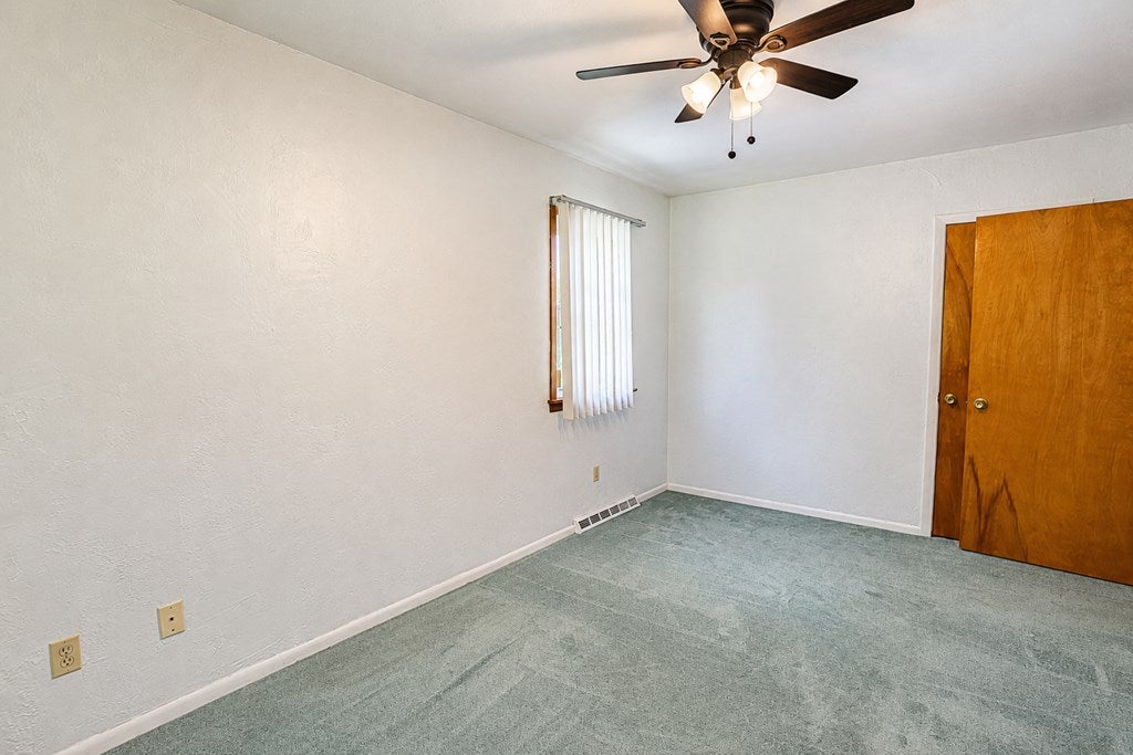 2493 Kerr Road Lucas, OH 44843 - Photo 31 of 46 Gallery Image 31