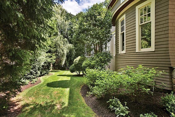 211 Bridle Trail Road Needham, MA 02492 - Photo 17 of 20