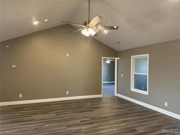 $488,000 | 177 Kitlaw Drive, Hannibal, MO 63401