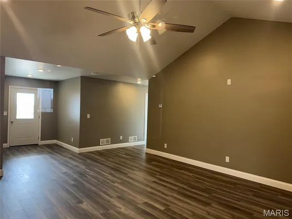 $488,000 | 177 Kitlaw Drive, Hannibal, MO 63401