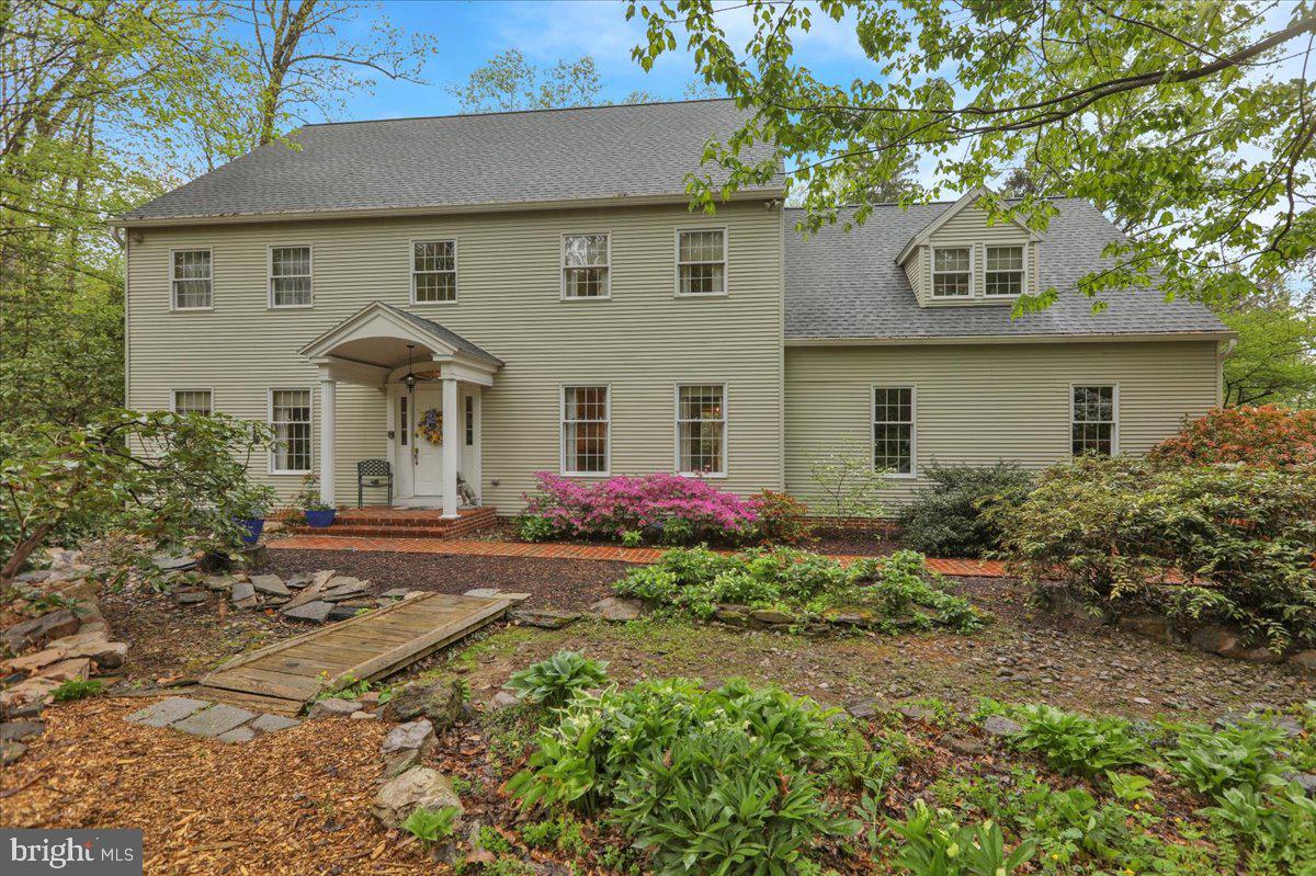 403 Arrowhead Trail Reading, PA 19608 - Photo 2 of 77