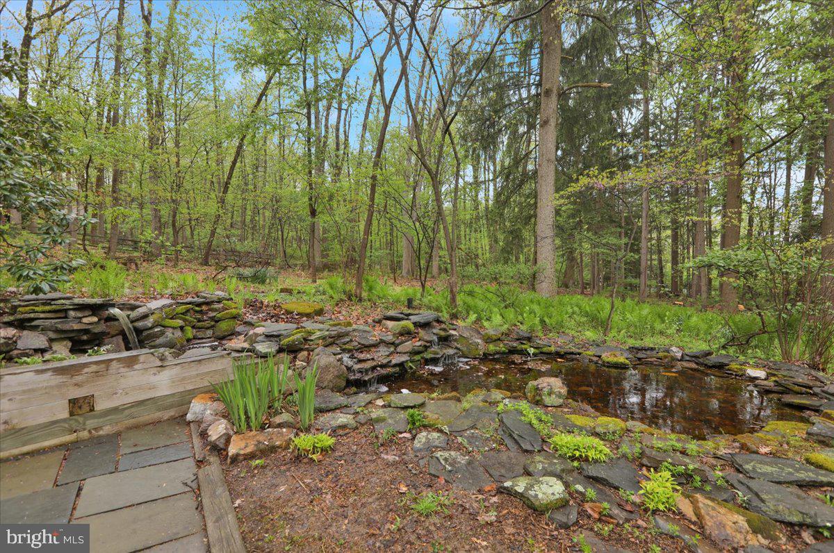 403 Arrowhead Trail Reading, PA 19608 - Photo 9 of 77