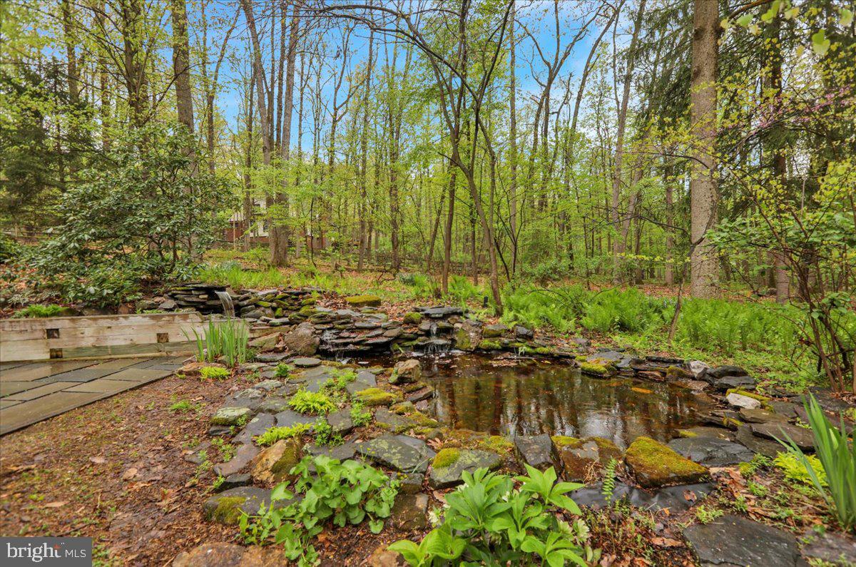 403 Arrowhead Trail Reading, PA 19608 - Photo 10 of 77
