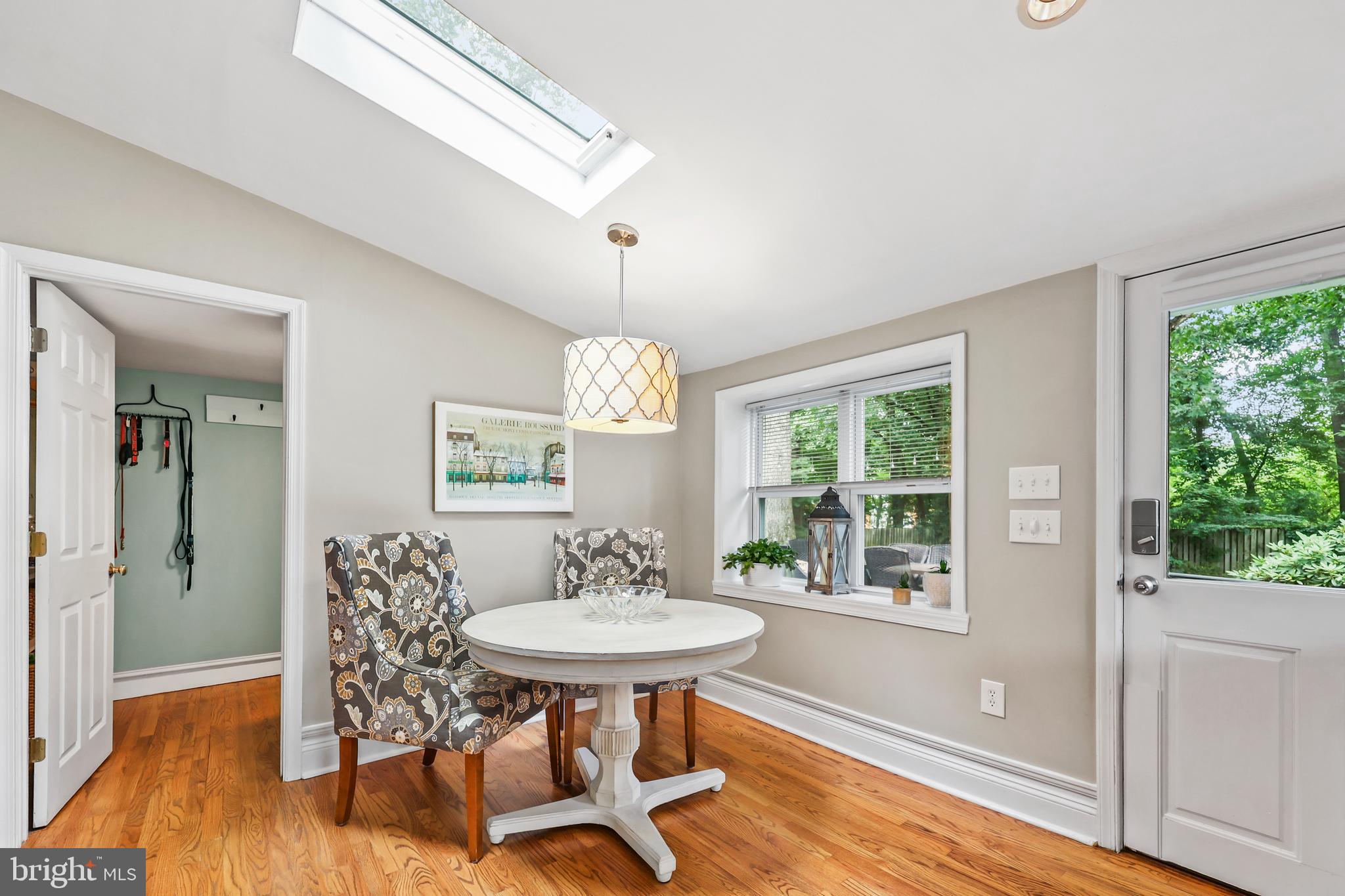 1229 Reston Avenue Herndon, VA 20170 - Photo 14 of 64