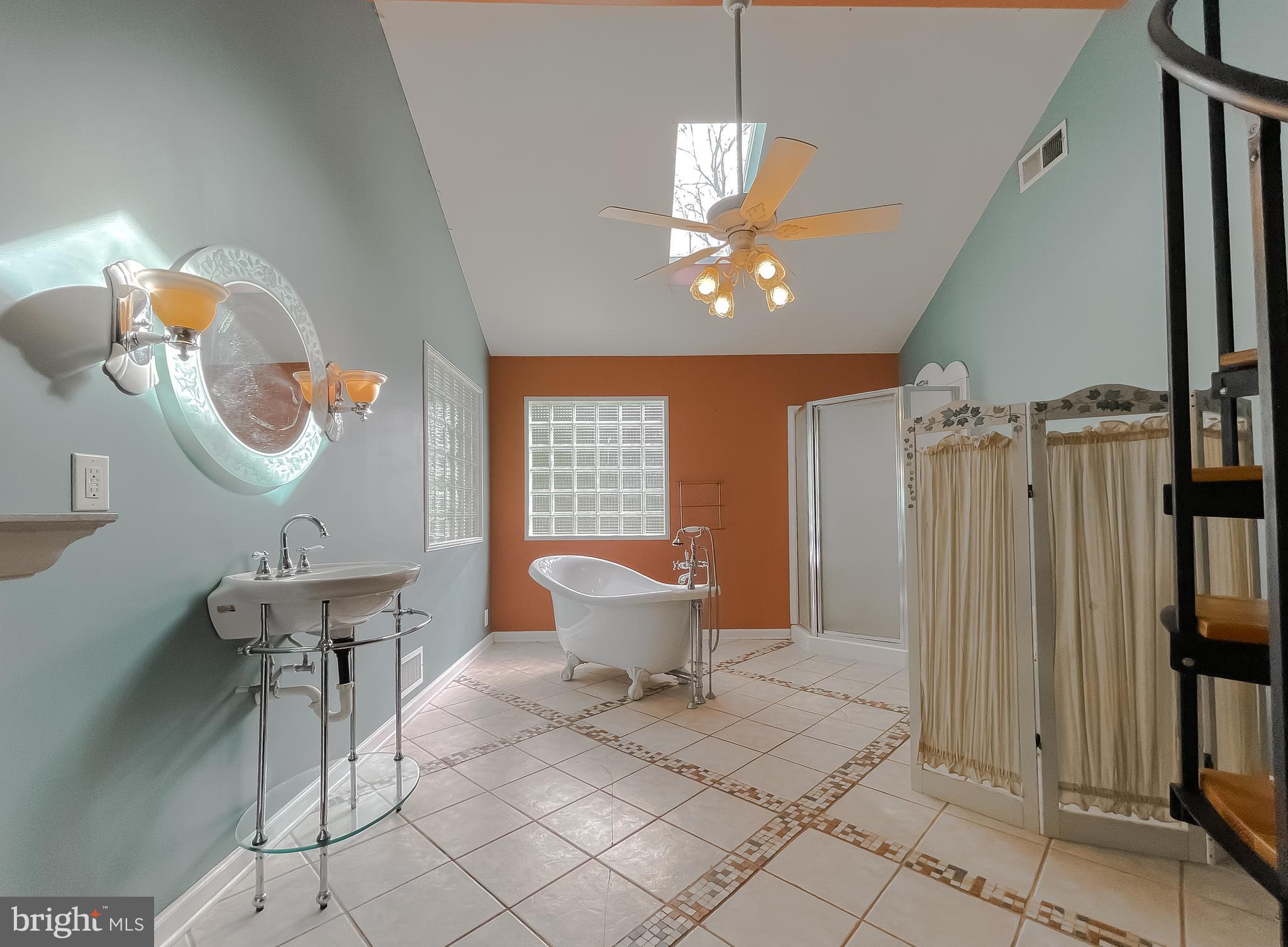 25102 Three Notch Road Hollywood, MD 20636 - Photo 25 of 57 Primary Bathroom Suite view 1