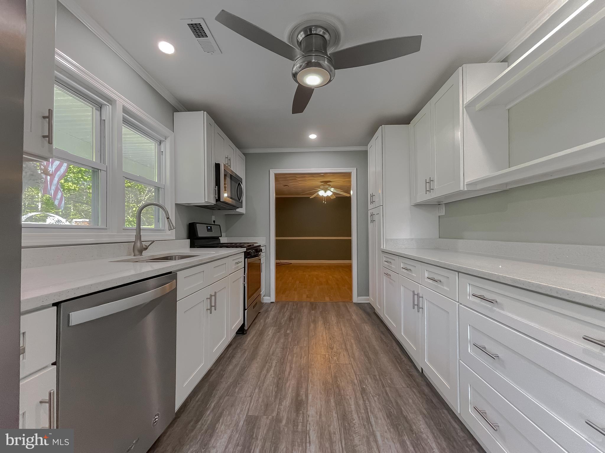 25102 Three Notch Road Hollywood, MD 20636 - Photo 8 of 57 Gallery Image 8