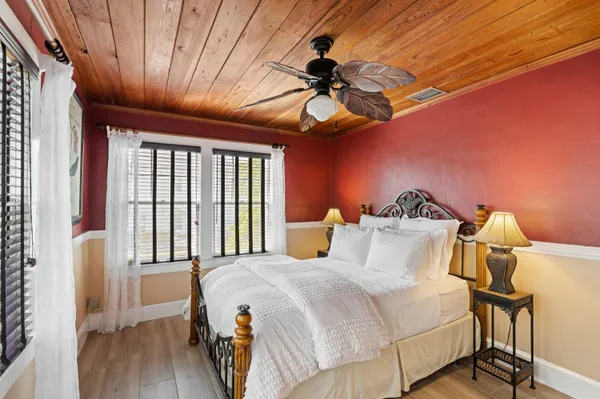 $4,500 | 102 Southeast 7th Avenue, Unit VILLA 4, Delray Beach, FL 33483