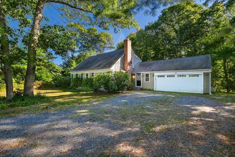$749,000 | 679 North Falmouth Highway, Falmouth, MA 02556