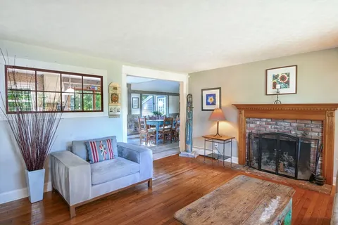 $749,000 | 679 North Falmouth Highway, Falmouth, MA 02556