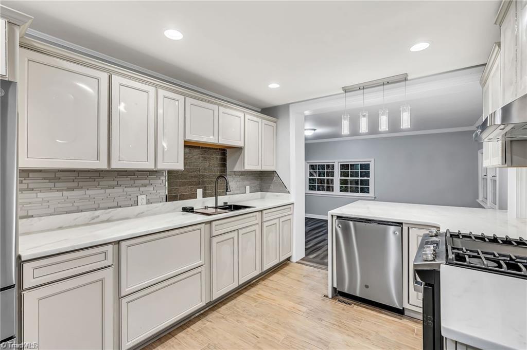 1916 Fleming Road Greensboro, NC 27410 - Photo 14 of 37