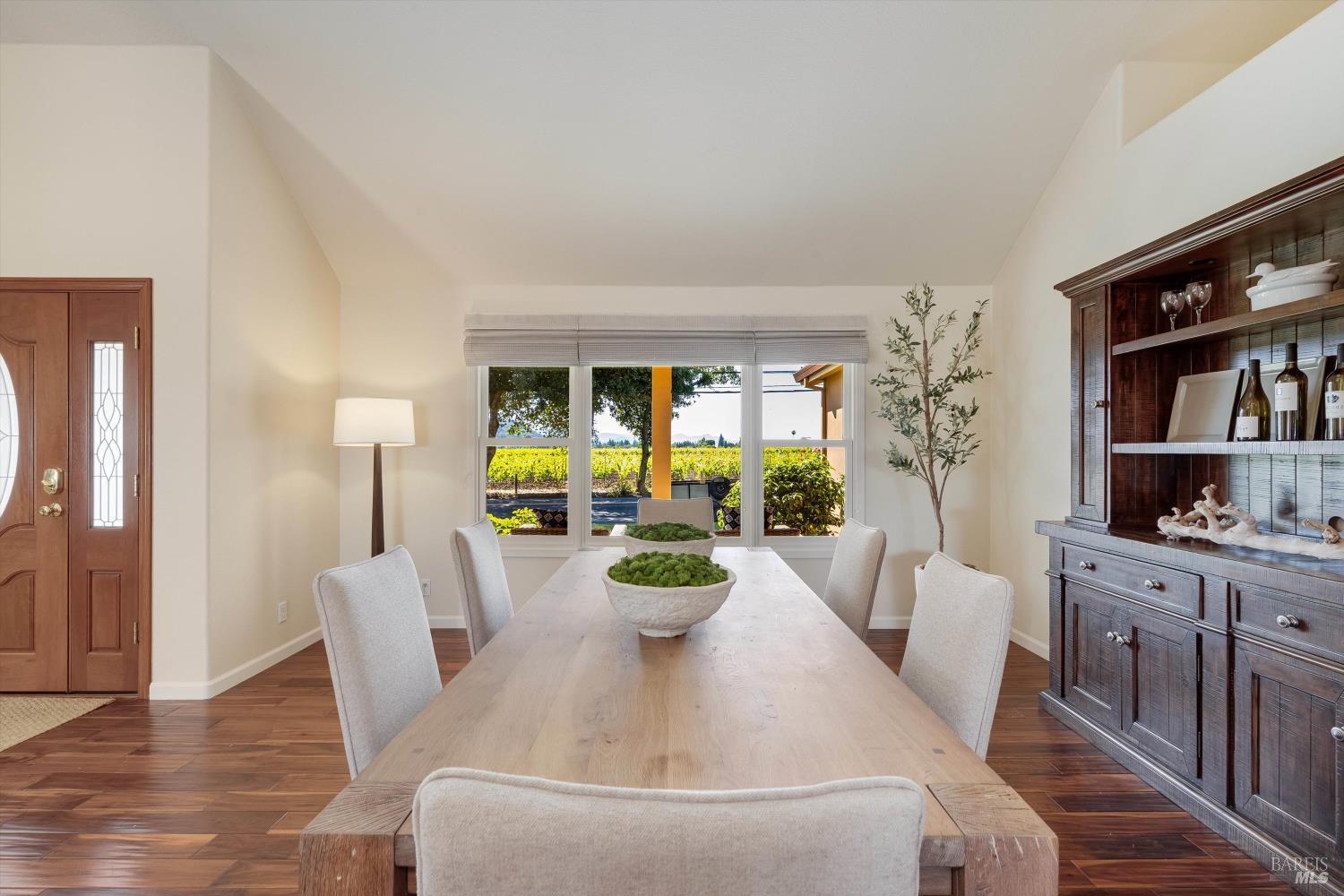 466 Pratt Avenue St. Helena, CA 94574 - Photo 12 of 55