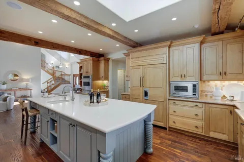 $4,500,000 | 466 Pratt Avenue, St. Helena, CA 94574