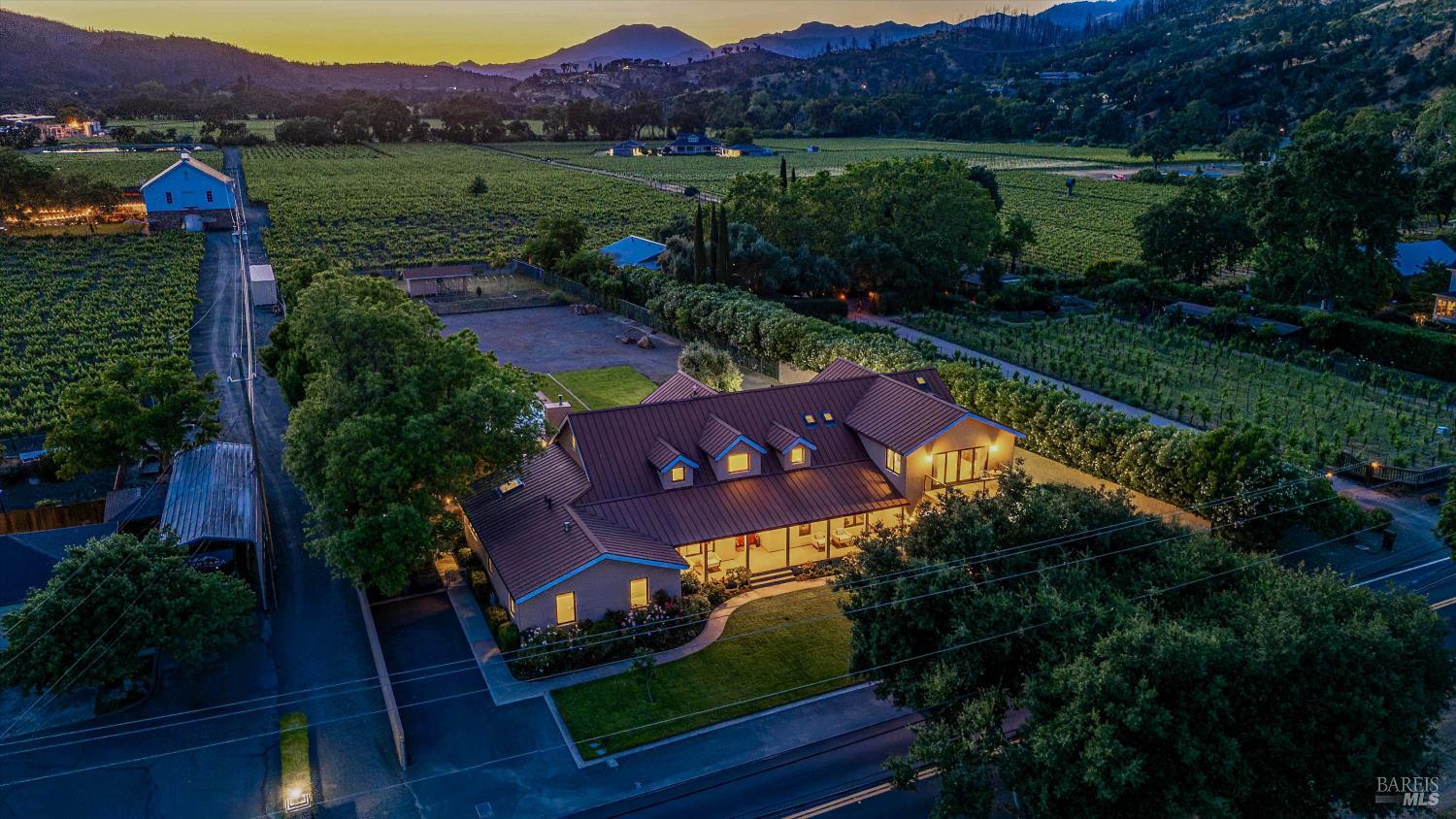 466 Pratt Avenue St. Helena, CA 94574 - Photo 2 of 55