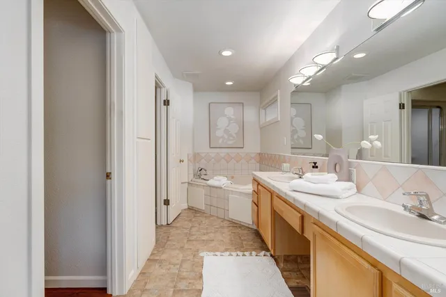 $4,500,000 | 466 Pratt Avenue, St. Helena, CA 94574