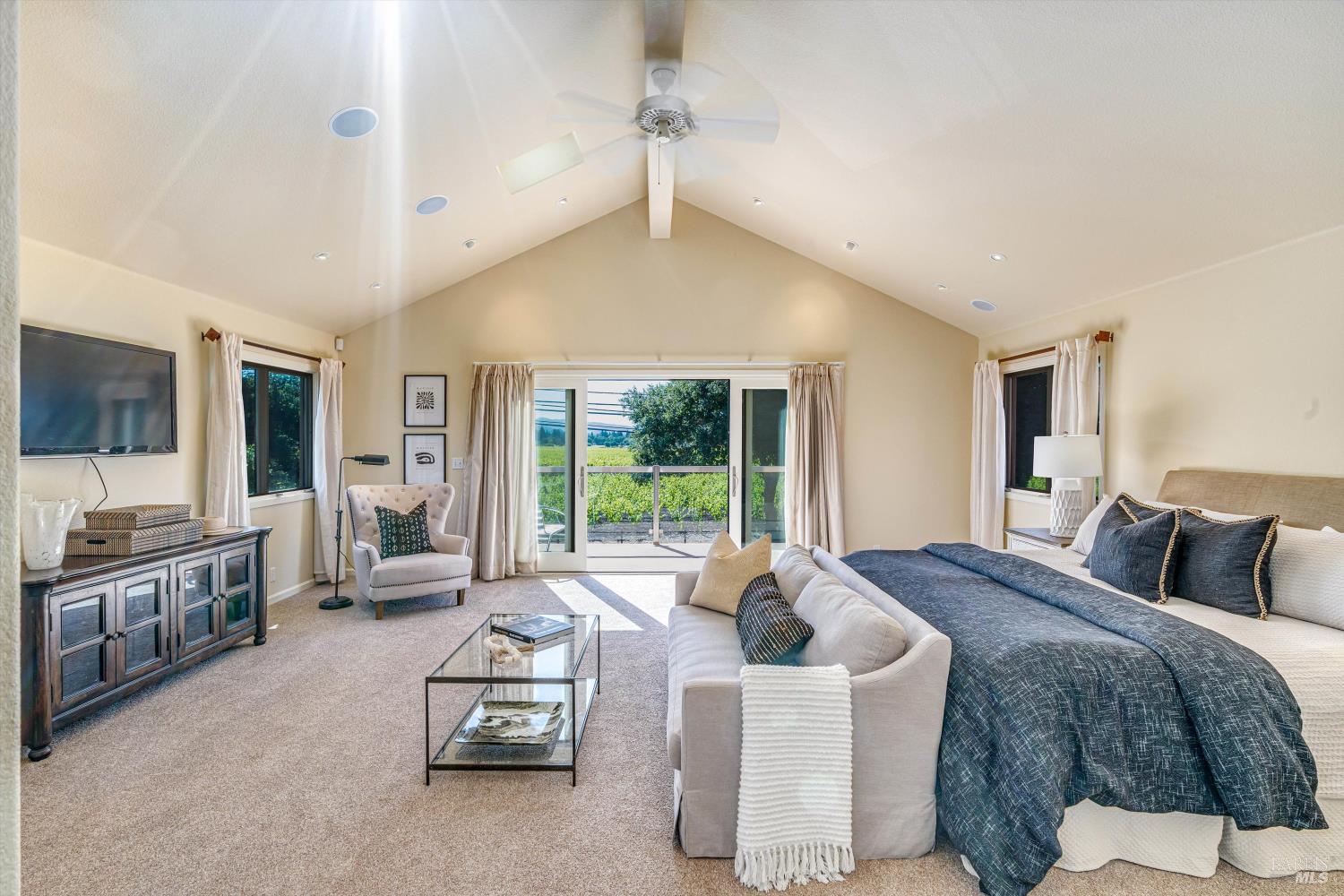 466 Pratt Avenue St. Helena, CA 94574 - Photo 35 of 55