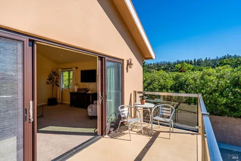 $4,500,000 | 466 Pratt Avenue, St. Helena, CA 94574