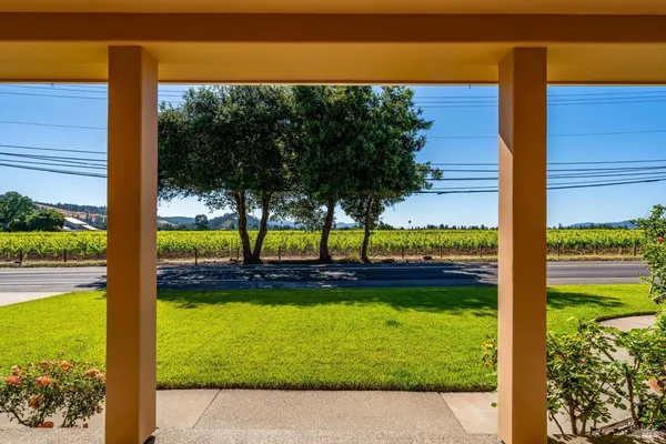 $4,500,000 | 466 Pratt Avenue, St. Helena, CA 94574