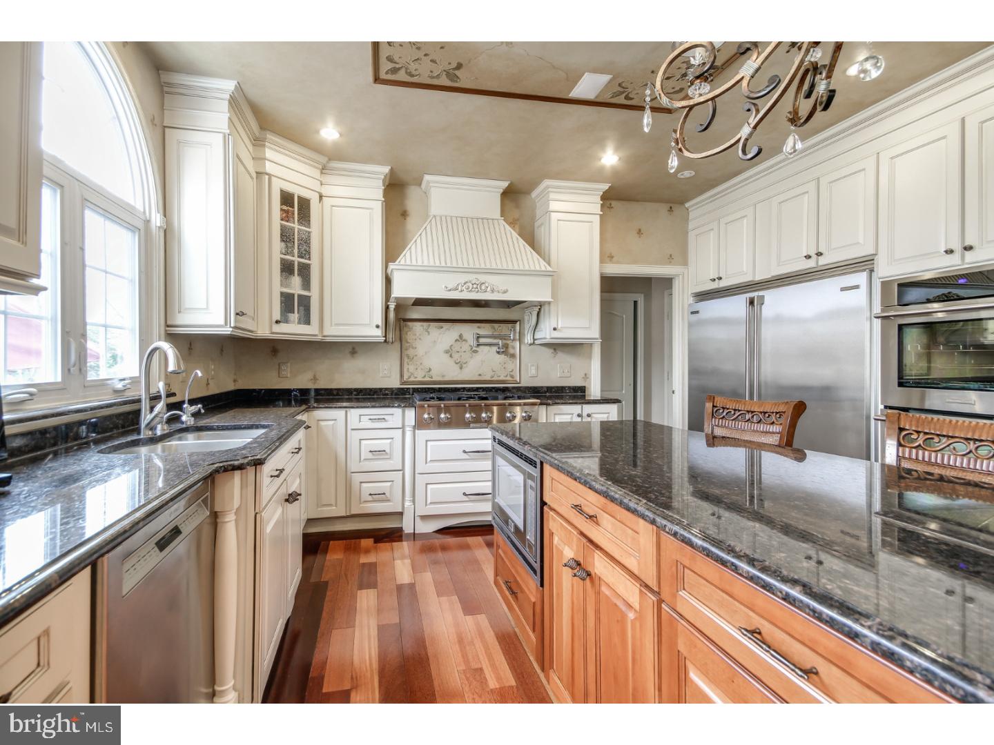 11 Barclay Road Hainesport, NJ 08036 - Photo 6 of 25 Kitchen