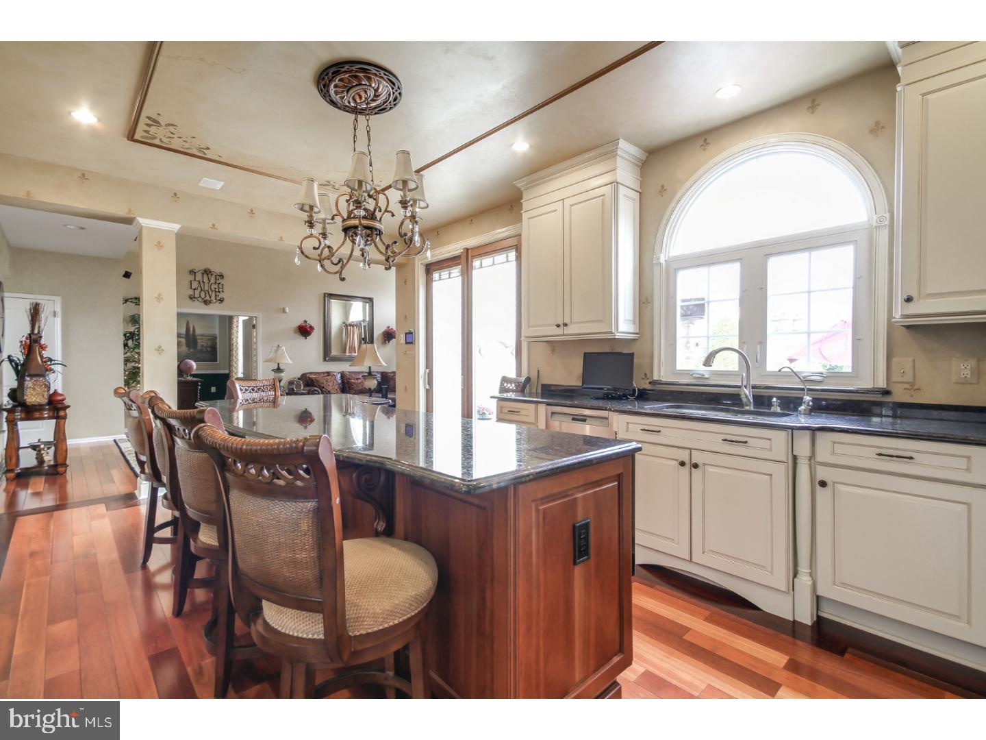 11 Barclay Road Hainesport, NJ 08036 - Photo 7 of 25 Kitchen