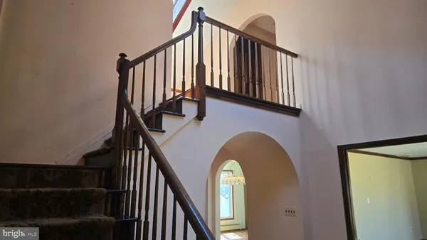 $645,000 | 919 Somerset Drive, Toms River, NJ 08753