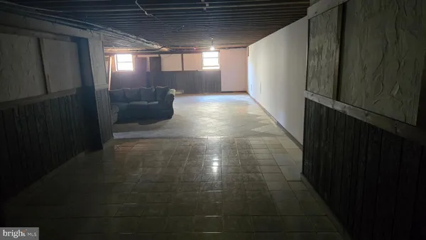 $645,000 | 919 Somerset Drive, Toms River, NJ 08753