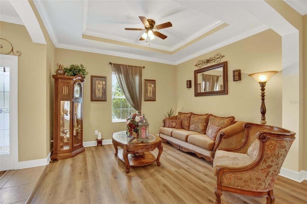 10232 Holland Road Riverview, FL 33578 - Photo 11 of 62