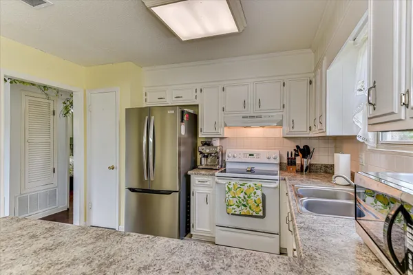 $262,000 | 3321 Ravenwood Drive, Augusta, GA 30907