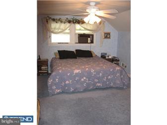 18 Overton Road Hamilton Square, NJ 08690 - Photo 8 of 10