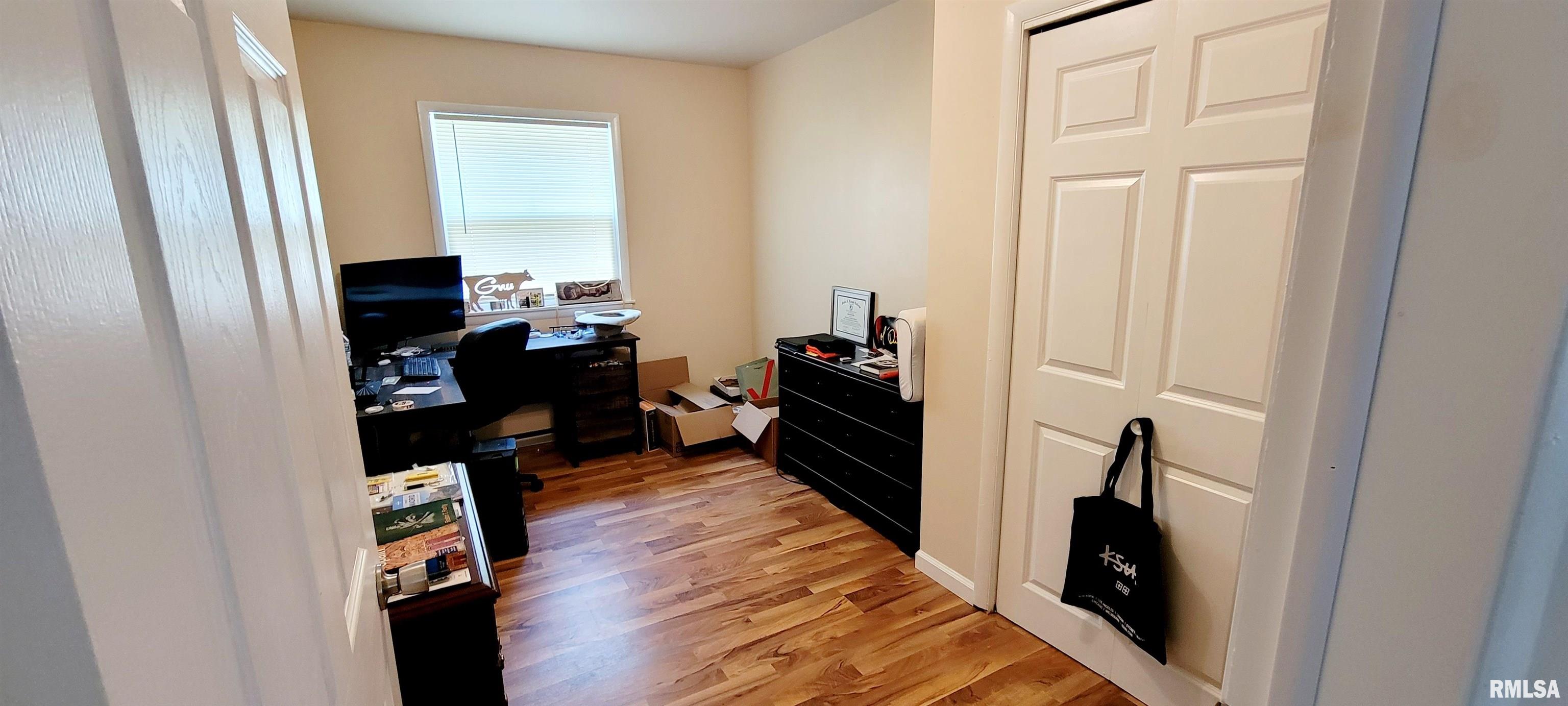 705 South 11th Street Herrin, IL 62948 - Photo 16 of 20