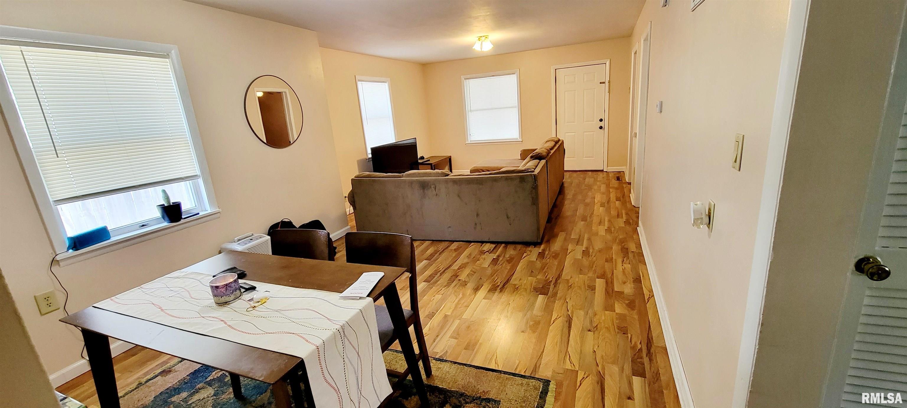 705 South 11th Street Herrin, IL 62948 - Photo 8 of 20