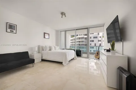 $755,000 | 1331 Brickell Bay Drive, Unit 904, Miami, FL 33131