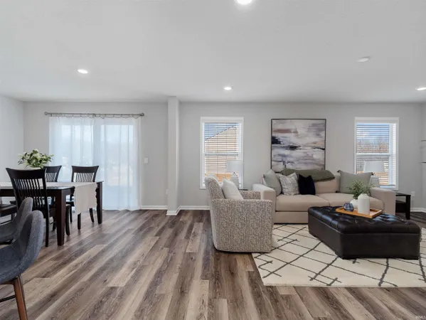 $304,671 | 803 Noble Creek Parkway, Kendallville, IN 46755