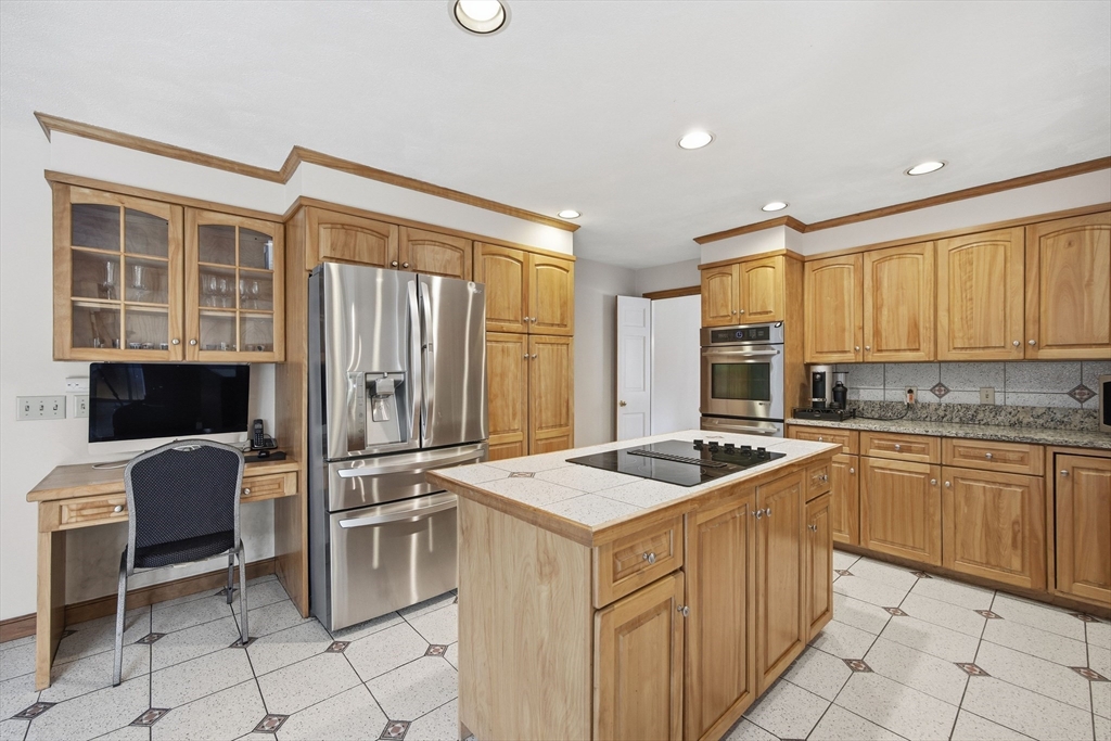 5 Powers Road Andover, MA 01810 - Photo 12 of 42