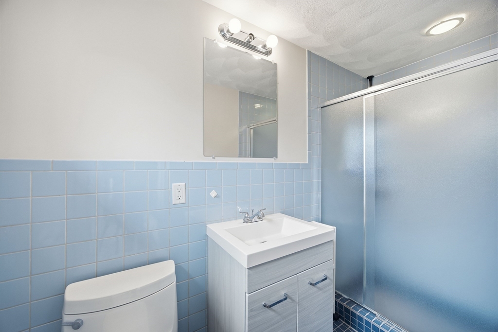 5 Powers Road Andover, MA 01810 - Photo 37 of 42