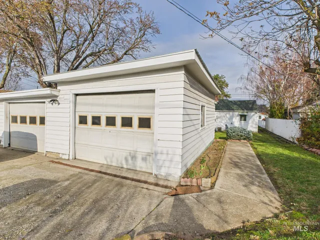 $325,000 | 1518 16th Avenue, Lewiston, ID 83501