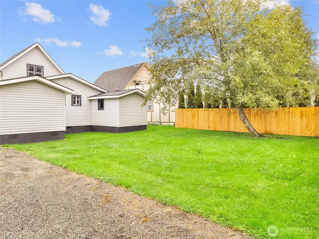 $300,000 | 801 S. West Boulevard, Aberdeen, WA 98520